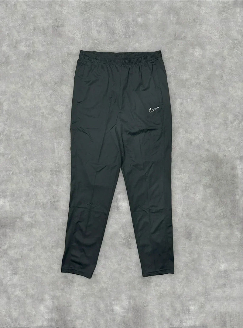 Conjunto NK Dri-Fit 2021 (Cinza e Branco)